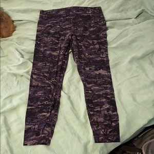 Wunder Under Snake skin leggings